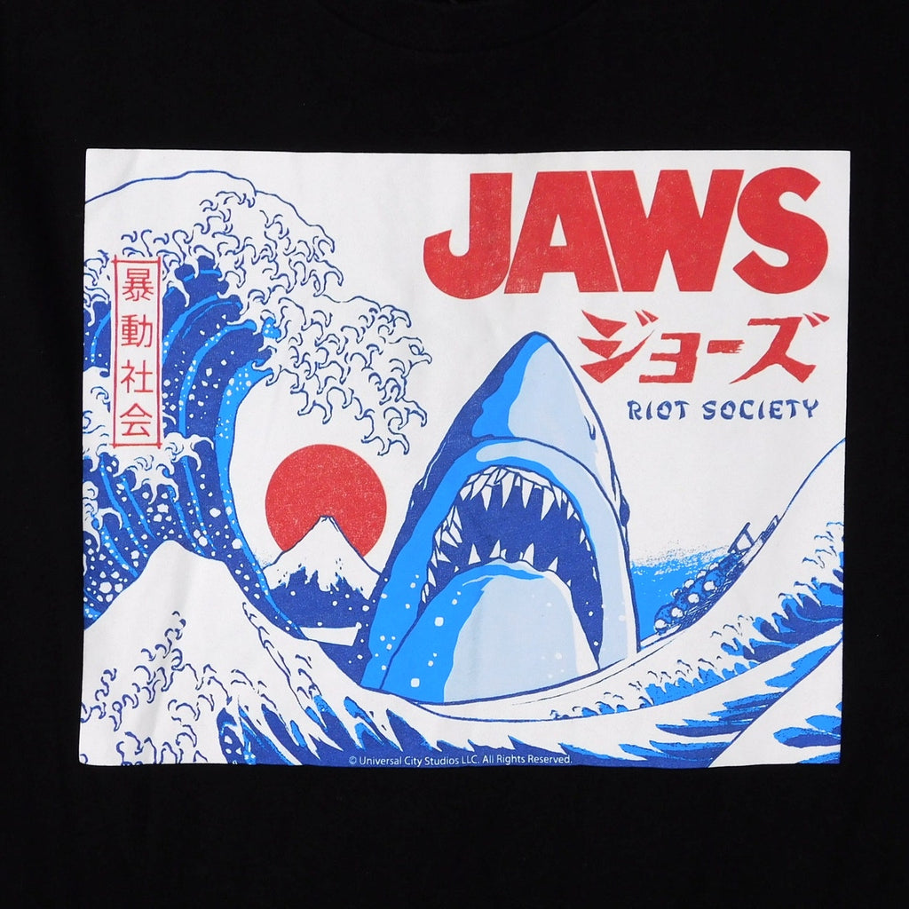 Riot Society Jaws Great Wave Graphic T Shirt - Size M