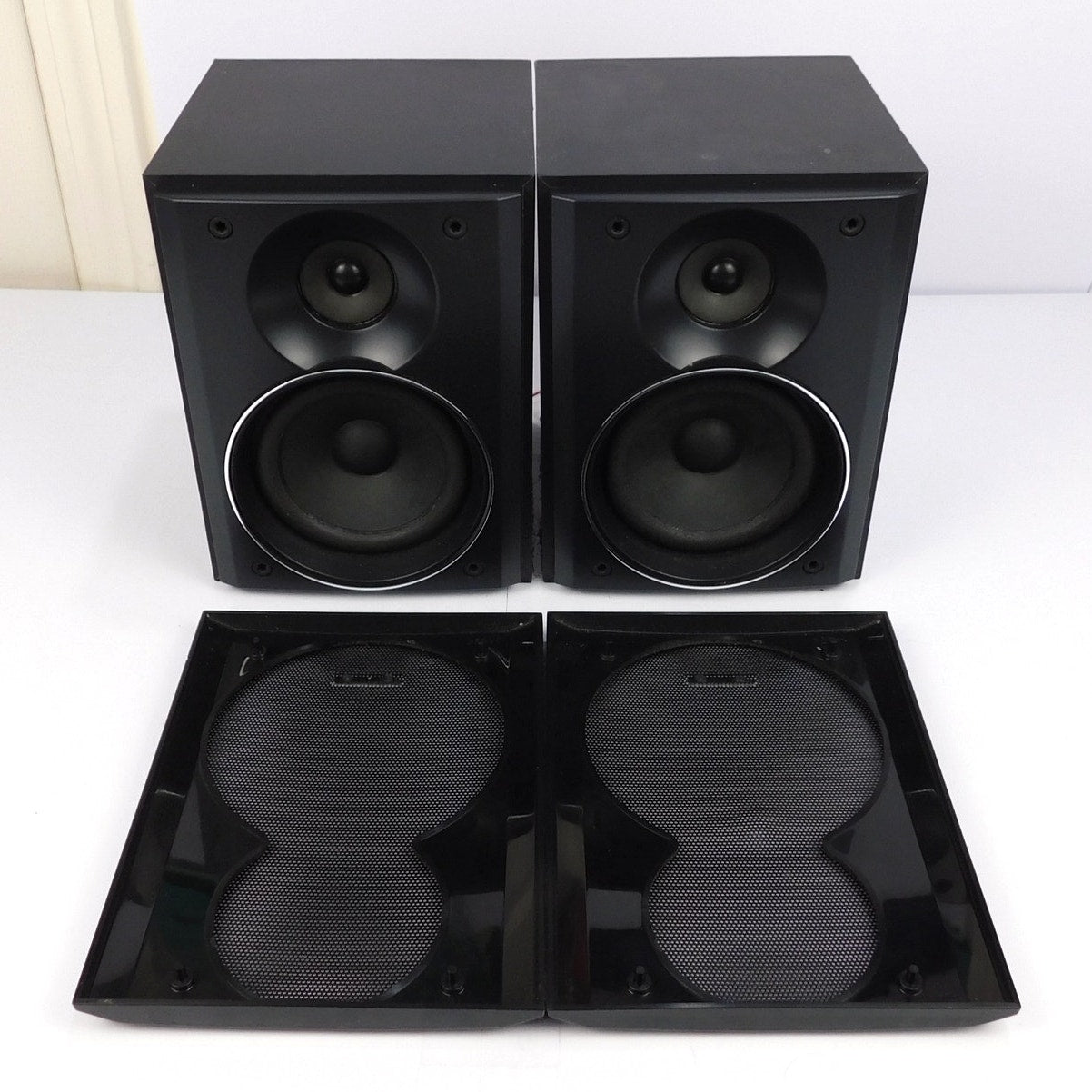 Sharp CP-DH259N Bookshelf Speakers Tested Working Black 80W 4Ω Removable Grilles