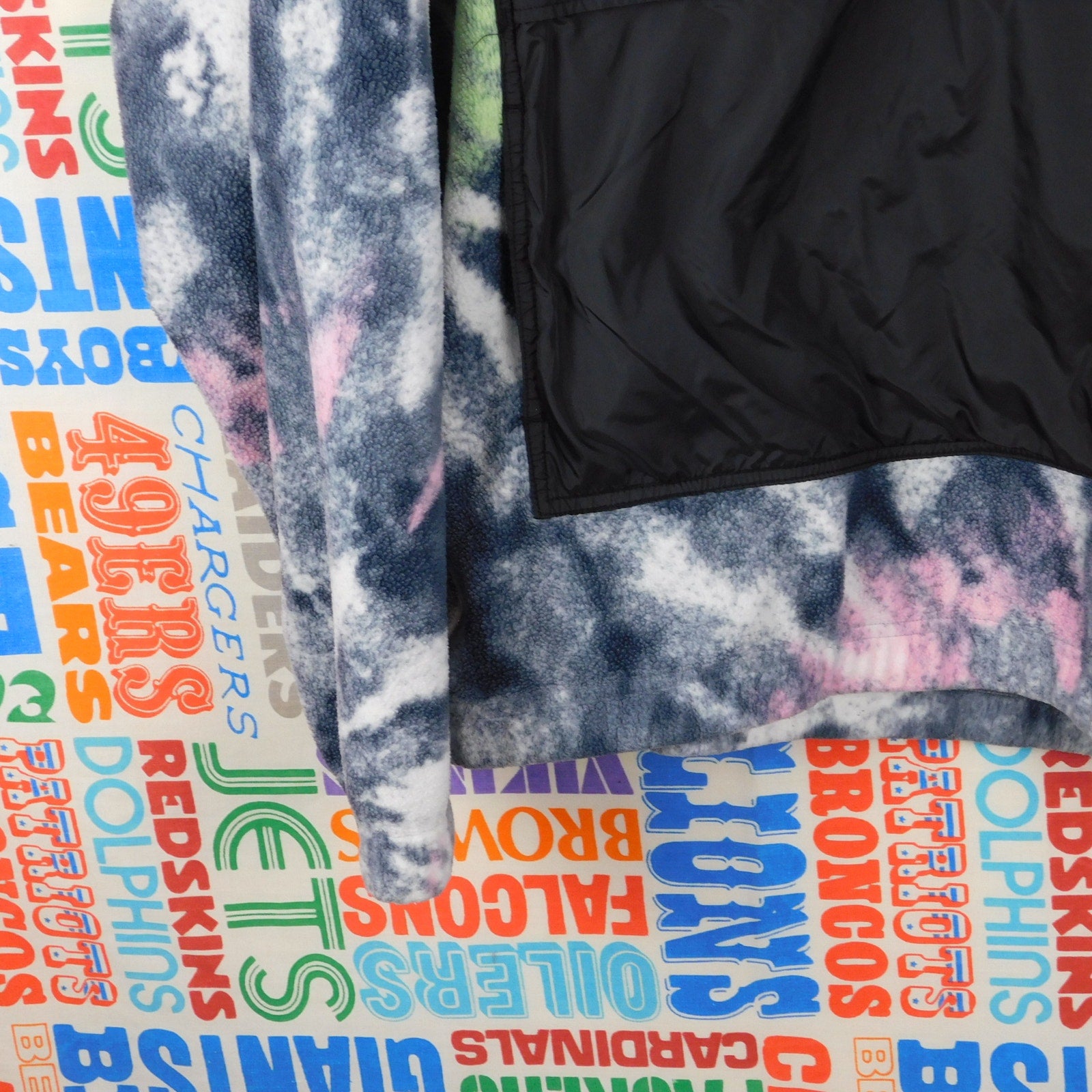 H&M Tie Dye 1/4 Zip Fleece Jacket - Size L