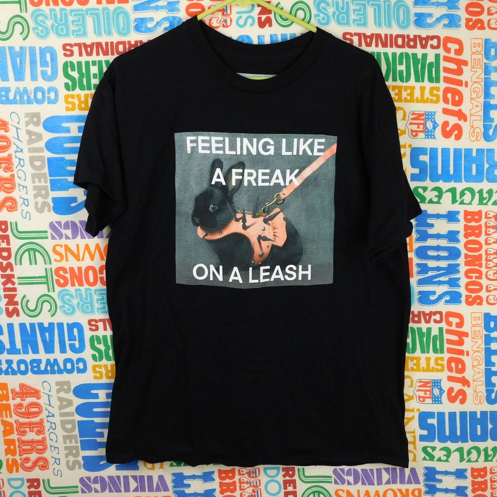 Teen Hearts Freak On A Leash T Shirt - Size L