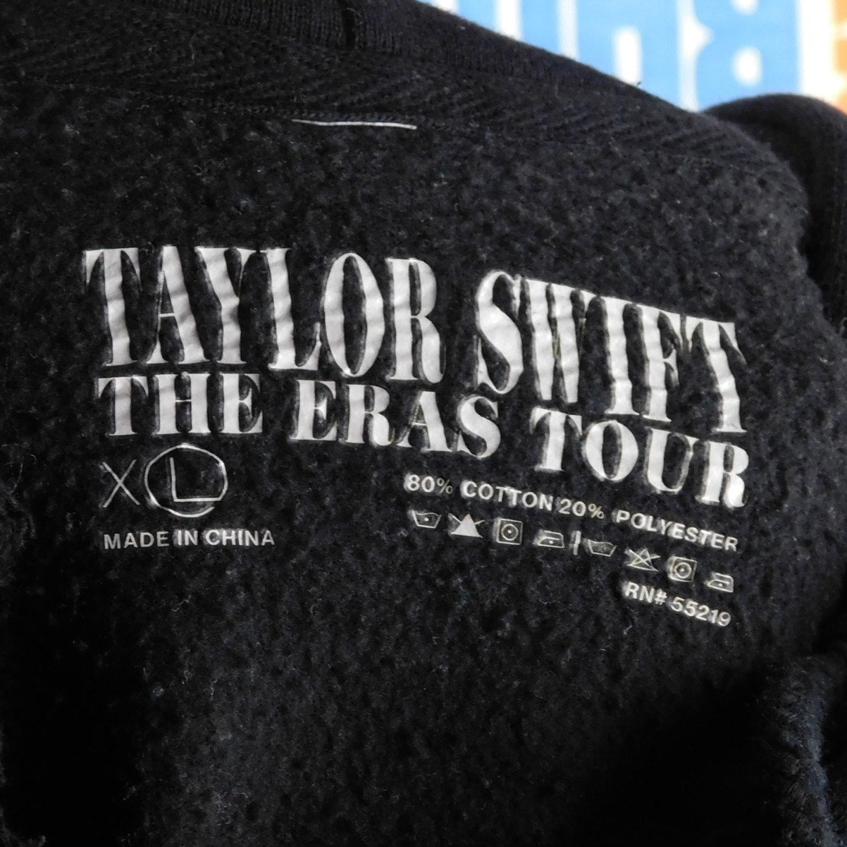 Taylor Swift Eras Tour Pullover Hoodie - Size XL (cut collar)