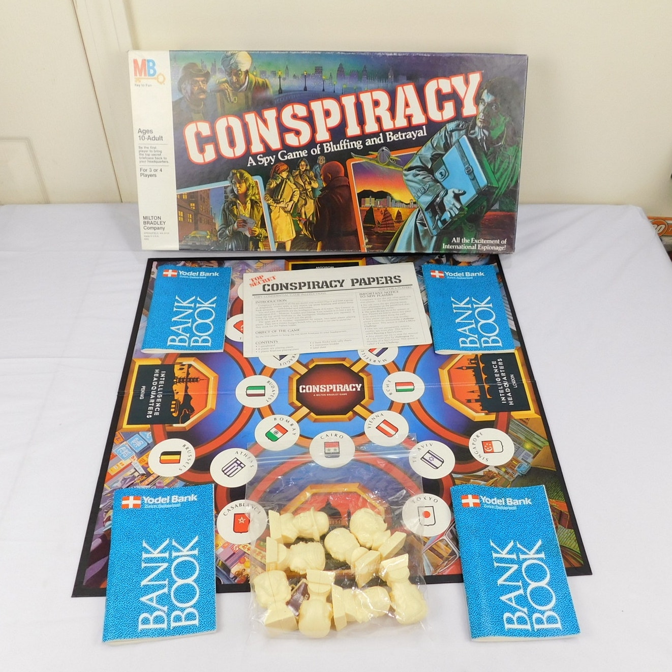 Vintage Milton Bradley Conspiracy Board Game Complete In Box 1982 Spy Mystery