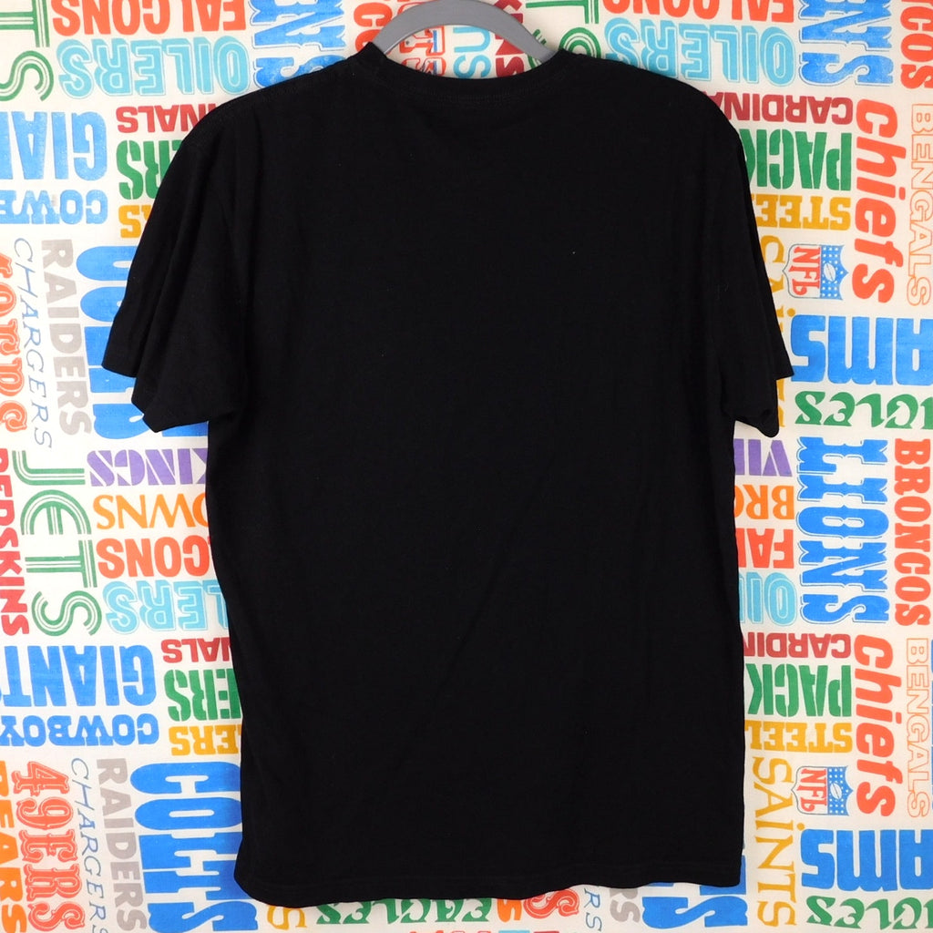 Riot Society Jaws Great Wave Graphic T Shirt - Size M