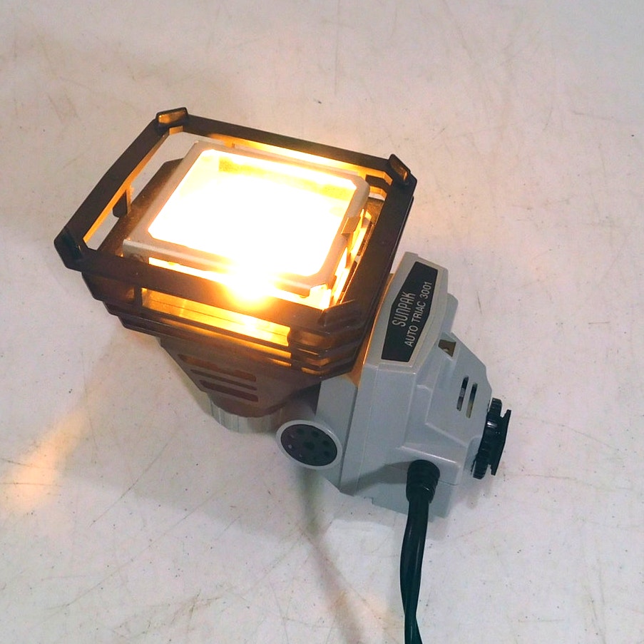 Vintage Sunpak Video Light Auto Triac 3001 Tested Working In Box