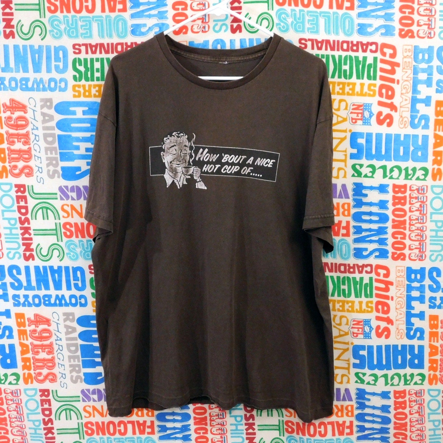 Y2K How Bout A Nice Hot Cup Of... T Shirt - Size XL