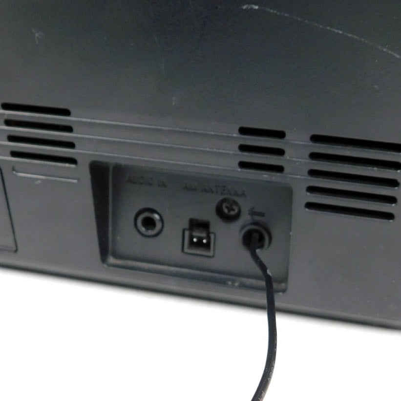 Sony ICF-CS15iP Personal Audio Docking System Tested Working iPod Incl Remote