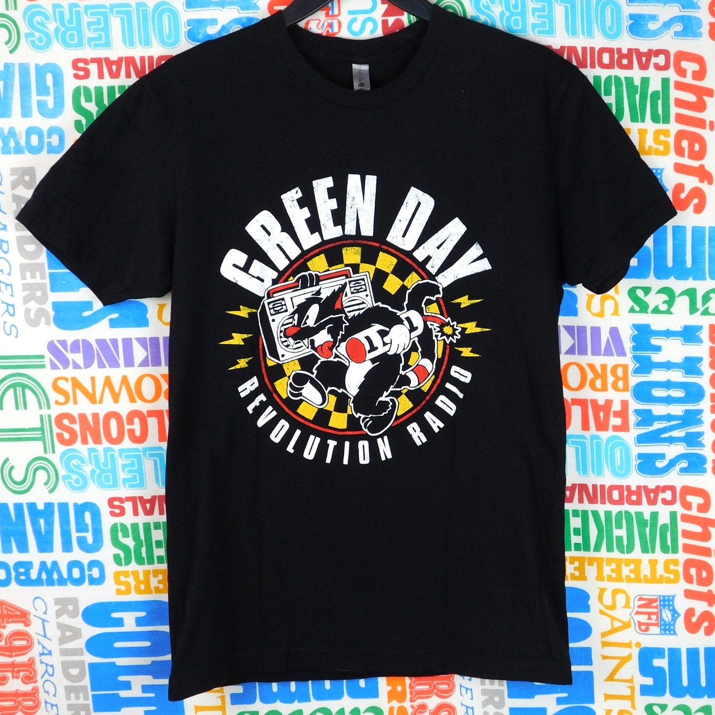 Green Day Revolution Radio Tour 2017 T Shirt - Size S