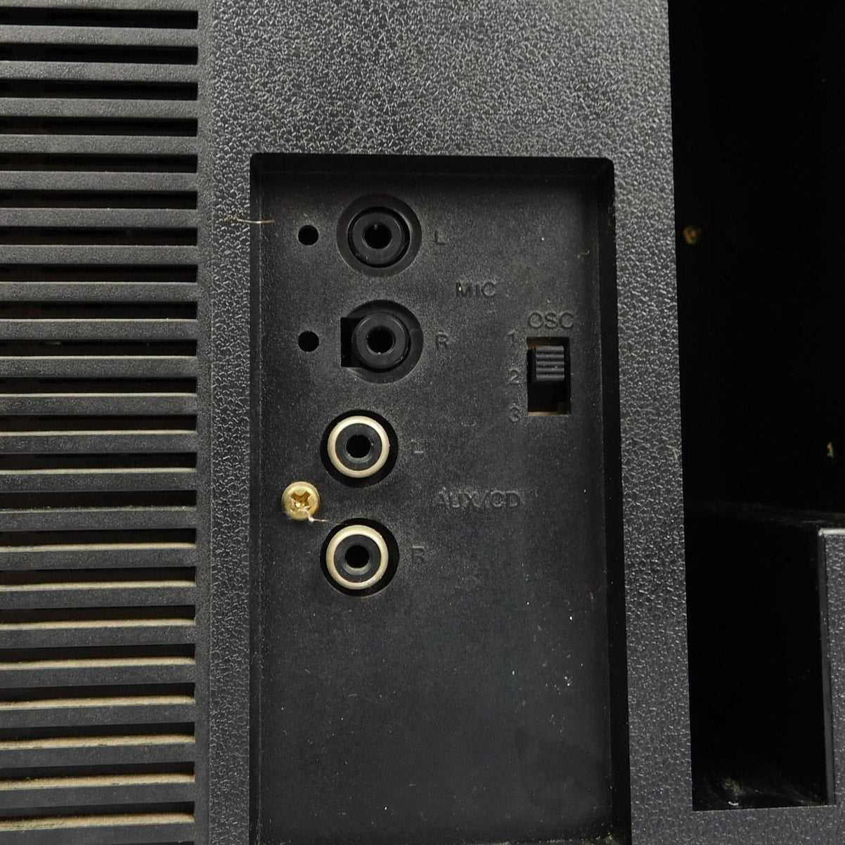 Vintage Emerson CTR960 Dual Cassette AM/FM Boombox Tested Works New Belts (See Description)