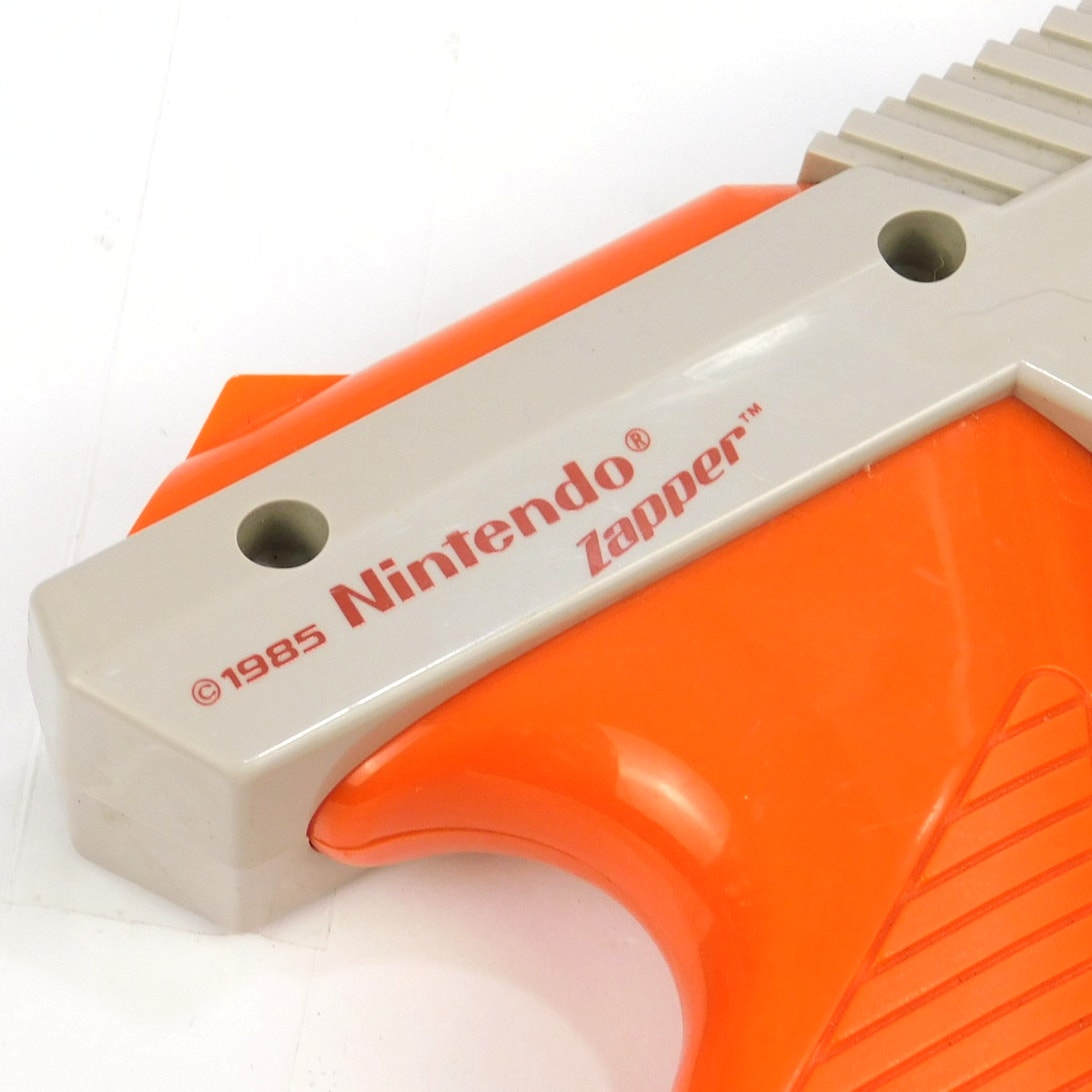 OEM Nintendo NES Zapper Light Gun NES-005 Orange Gray Original Authentic Tested