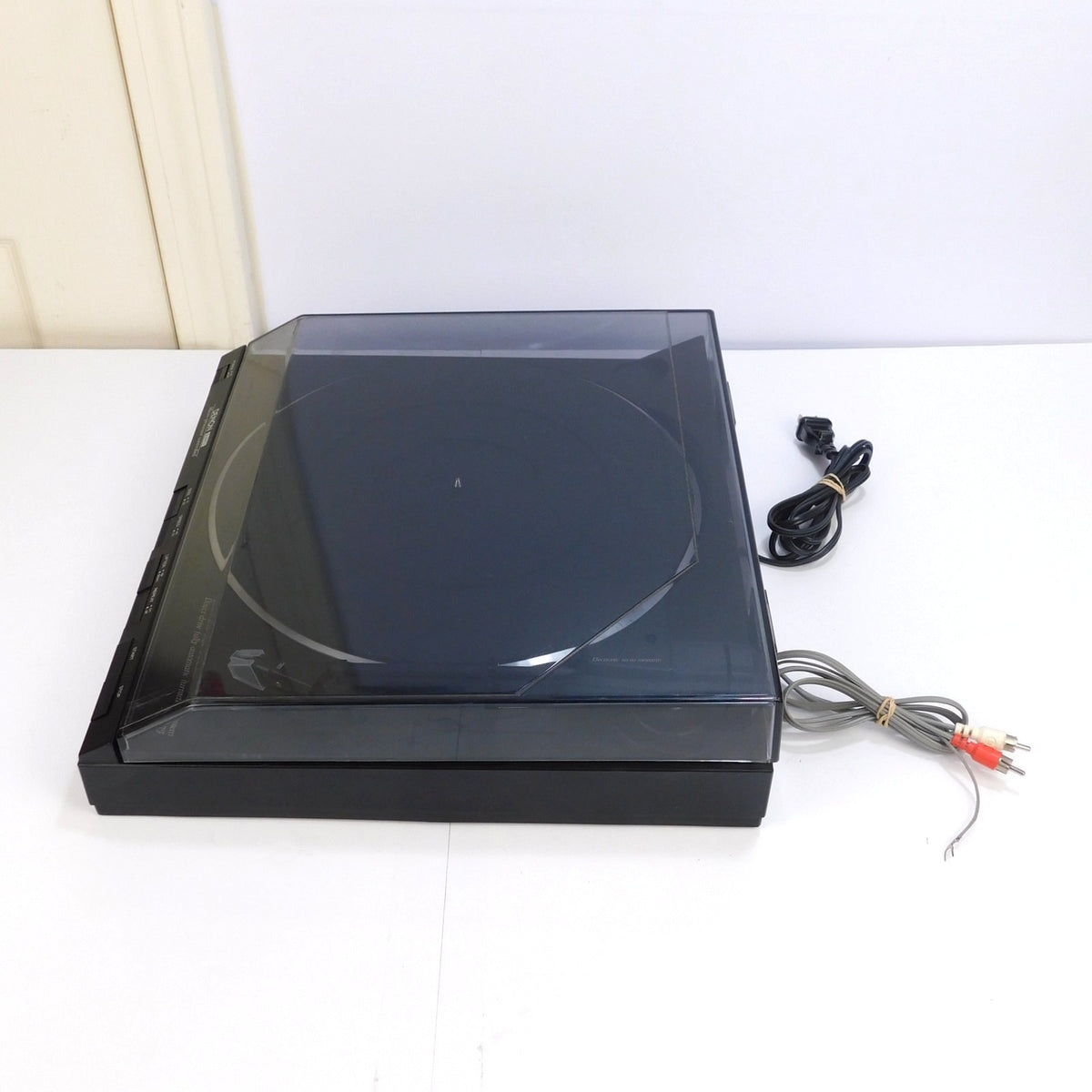 Denon DP-7F Quartz Direct Drive Automatic Turntable New AT81CP Cartridge Tested