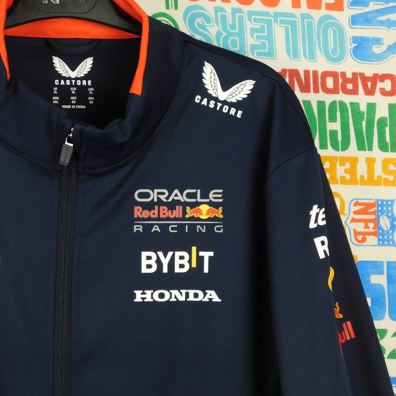 Castore Oracle Red Bull Racing Full Zip Jacket Size XL Formula 1 Vegas GP 2024