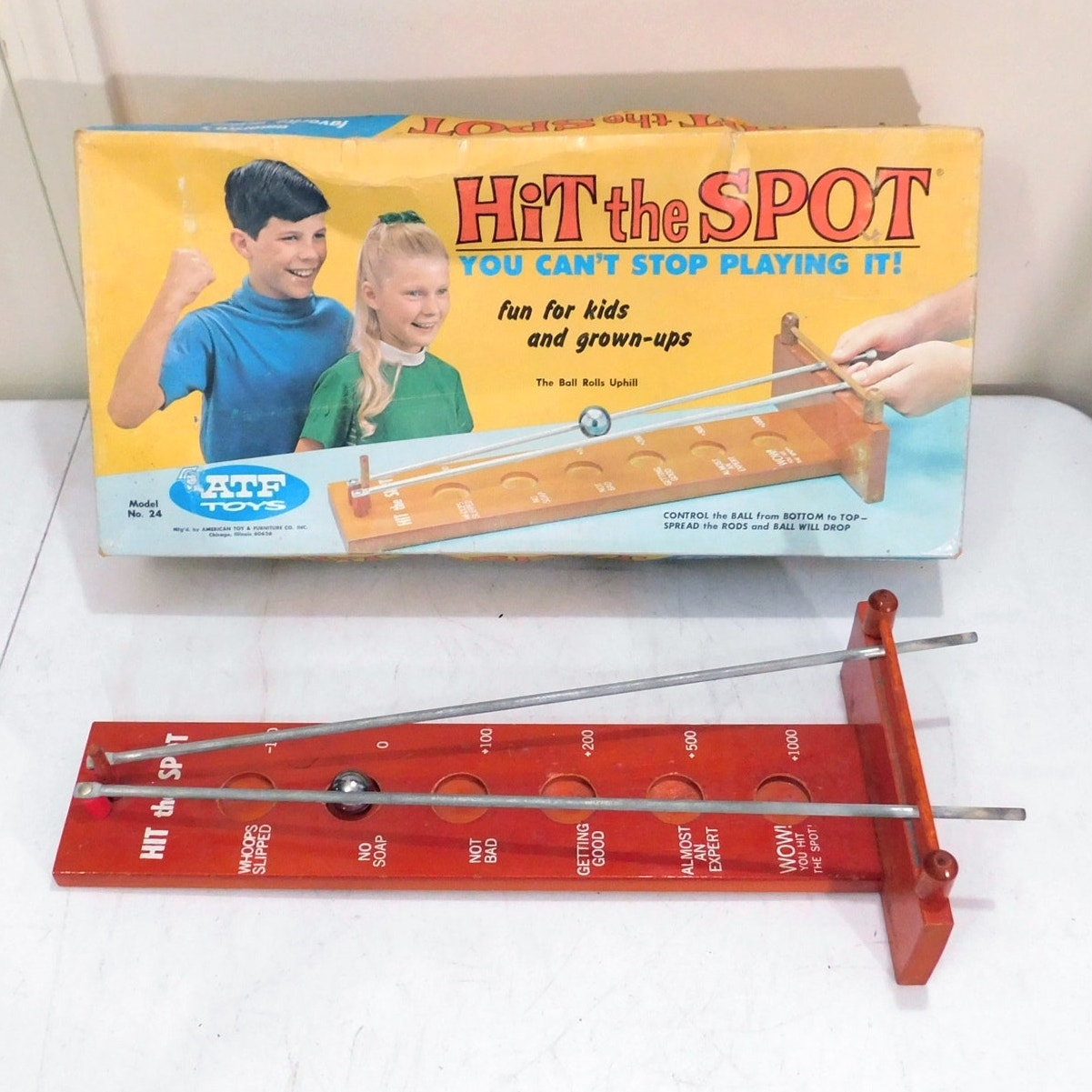 Vintage Hit The Spot Game Complete In Box With Ball 1954 ATF Toys
