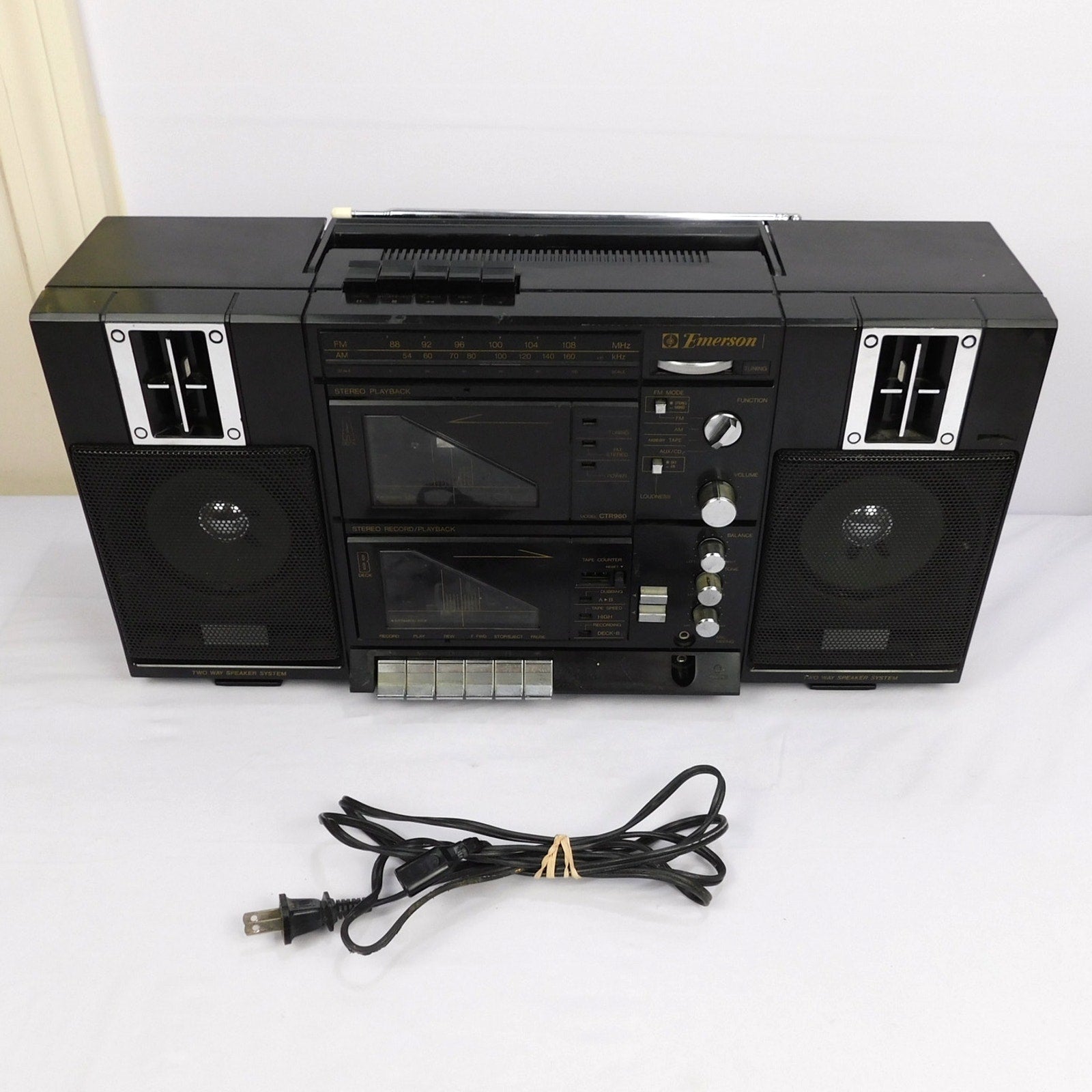 Vintage Emerson CTR960 Dual Cassette AM/FM Boombox Tested Works New Belts (see item description)