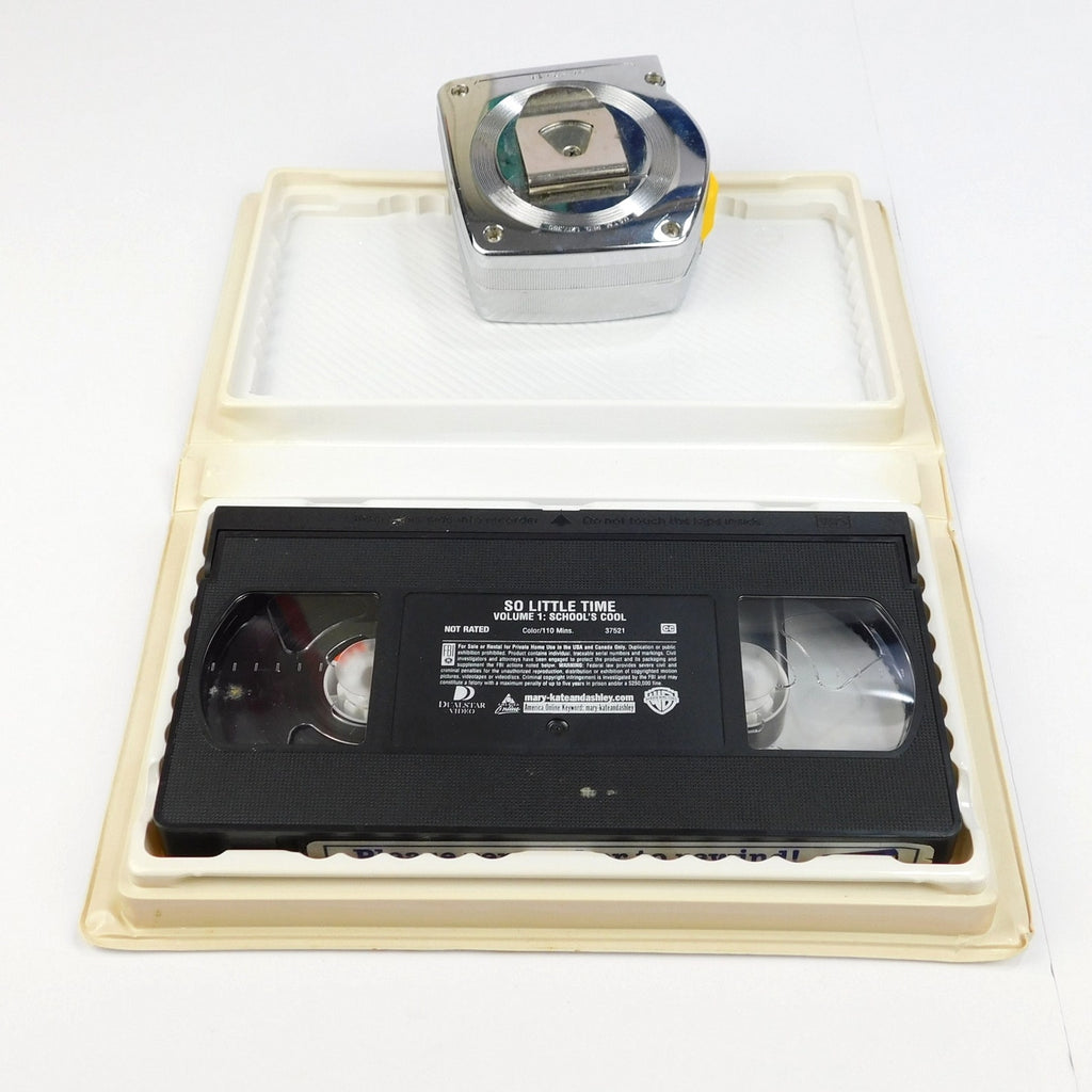 So Little Time Vol 1 School's Cool VHS Mary-Kate Ashley Olsen Blockbuster 2002