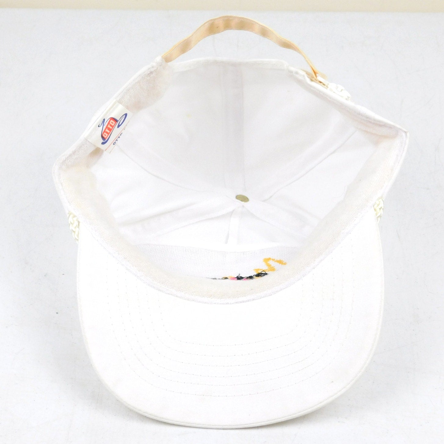 80s Retro Wave Graphic Rope Brim Hat - Adjustable