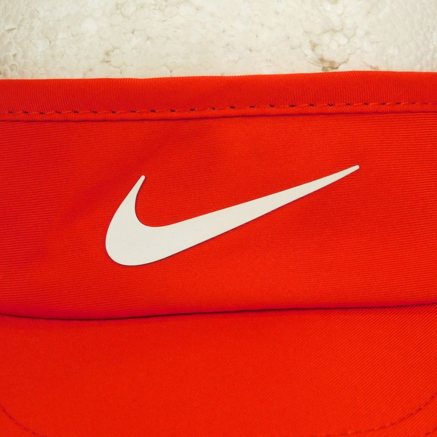 Nike Featherlight Dri-FIT Visor Hat - Adjustable