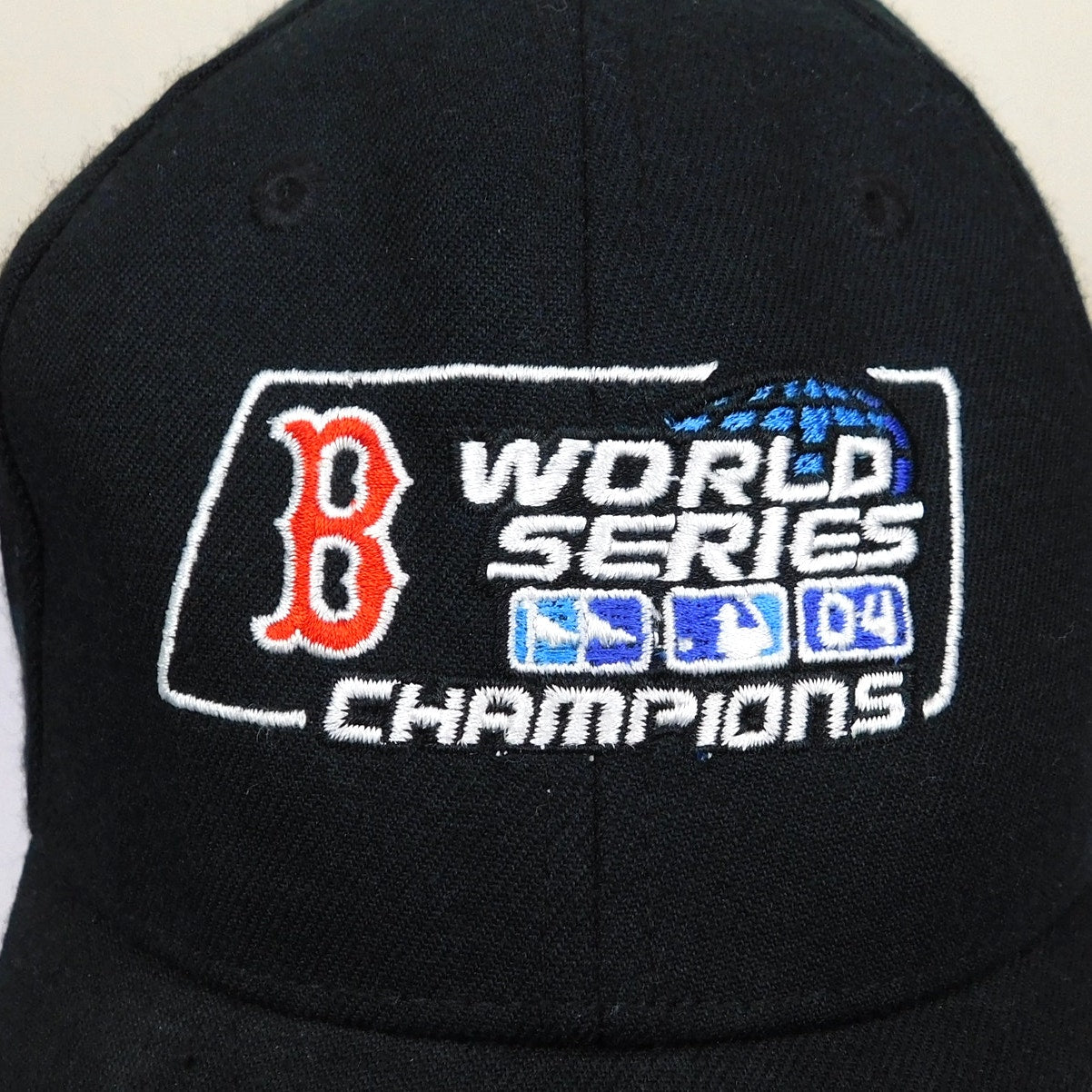 New Era Boston Red Sox 2004 World Series Champs Hat - Adjustable, unworn