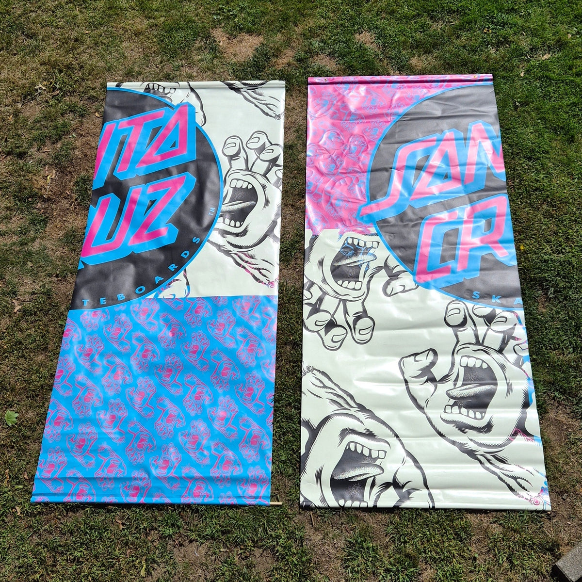 Santa Cruz Screaming Hand Zumiez Display Banner Set 44x102 Skate Store Promo