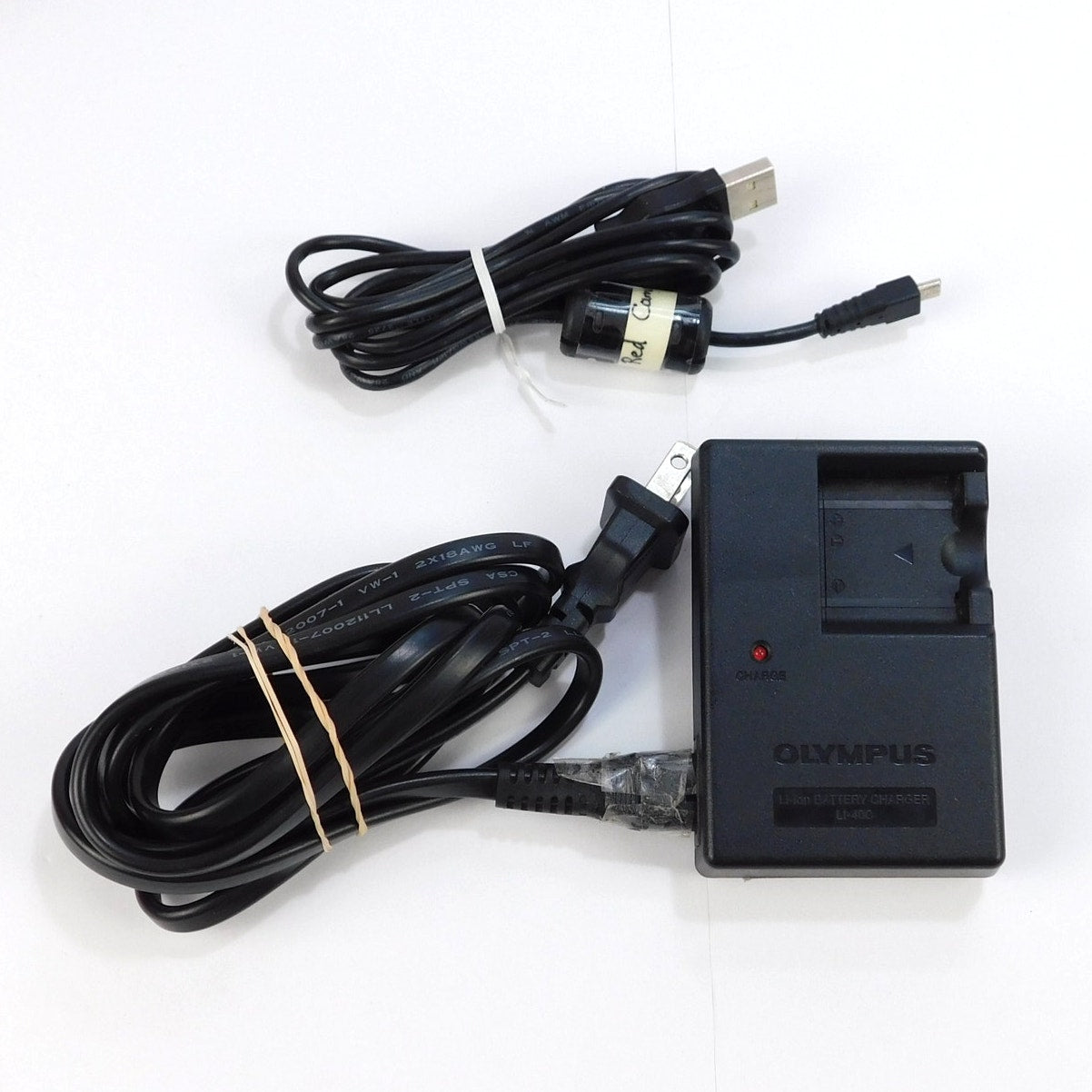Olympus FE-280 Red 8MP CCD Digital Camera 1GB xD 2 Batteries Charger Tested