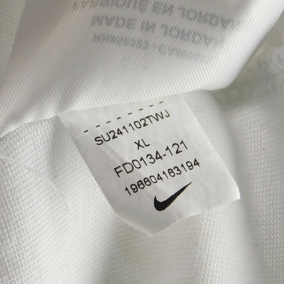 Nike Moving Co. T Shirt - Size XL