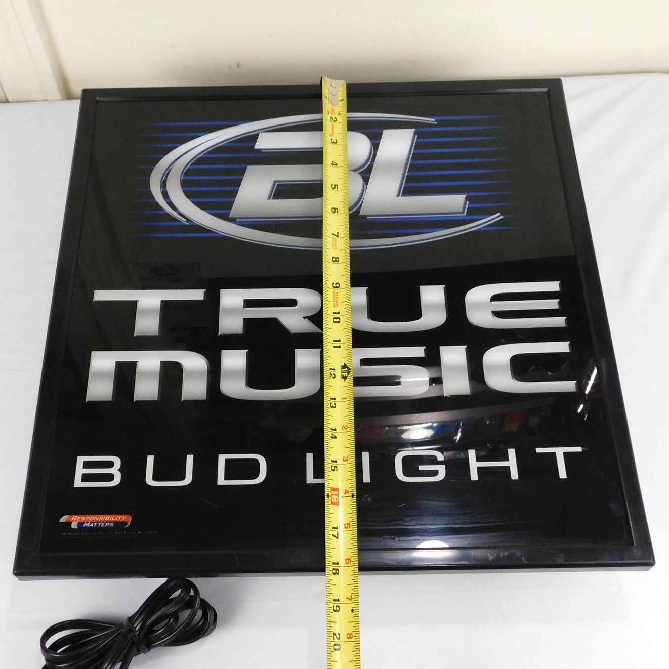 Vintage Bud Light True Music Lighted Bar Sign Beer Man Cave Lamp Tested 2005