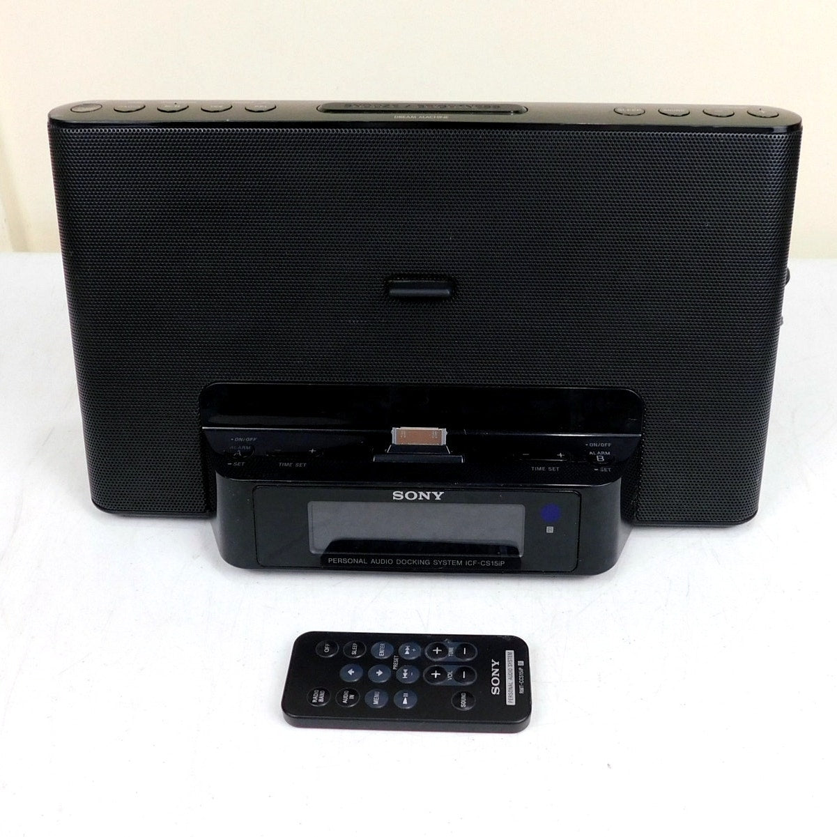 Sony ICF-CS15iP Personal Audio Docking System Tested Working iPod Incl Remote