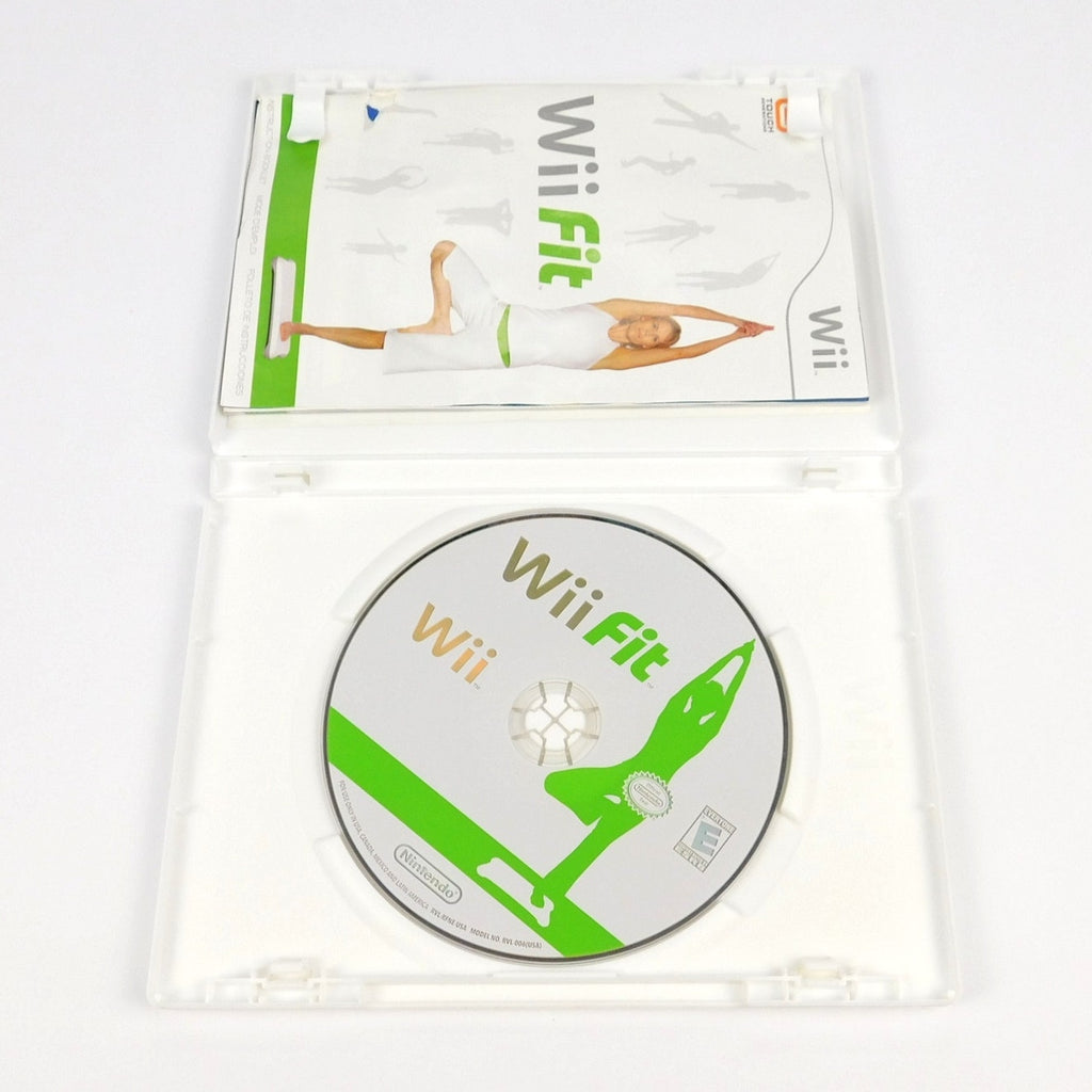Wii Fit Nintendo Wii CIB With Manual Tested No Balance Board