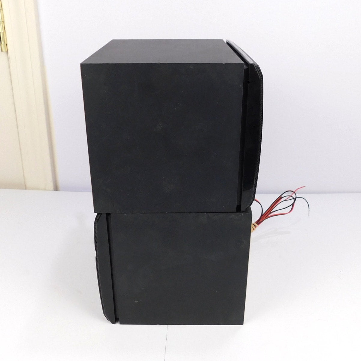 Sharp CP-DH259N Bookshelf Speakers Tested Working Black 80W 4Ω Removable Grilles